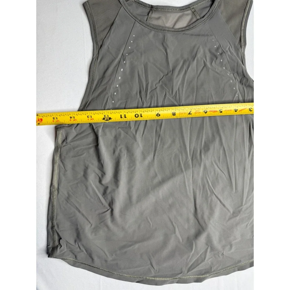 Lululemon Sculpt Tank Top Sage Green Mesh Back Running Training Shirt Womens 8